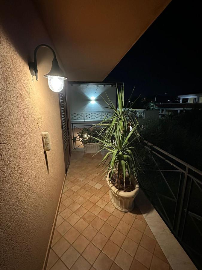 Martanna Villa Carini Exteriör bild